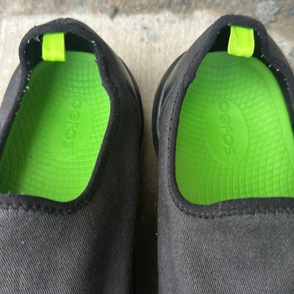 OOFOS Men's OOMG Sport Eezee Low in Black Shoe Size 9.5